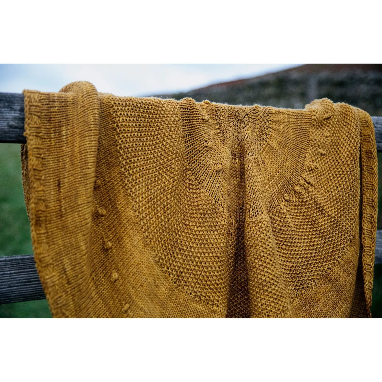 A Little Book of Moon-Inspired Shawls by Pauliina Kuunsola