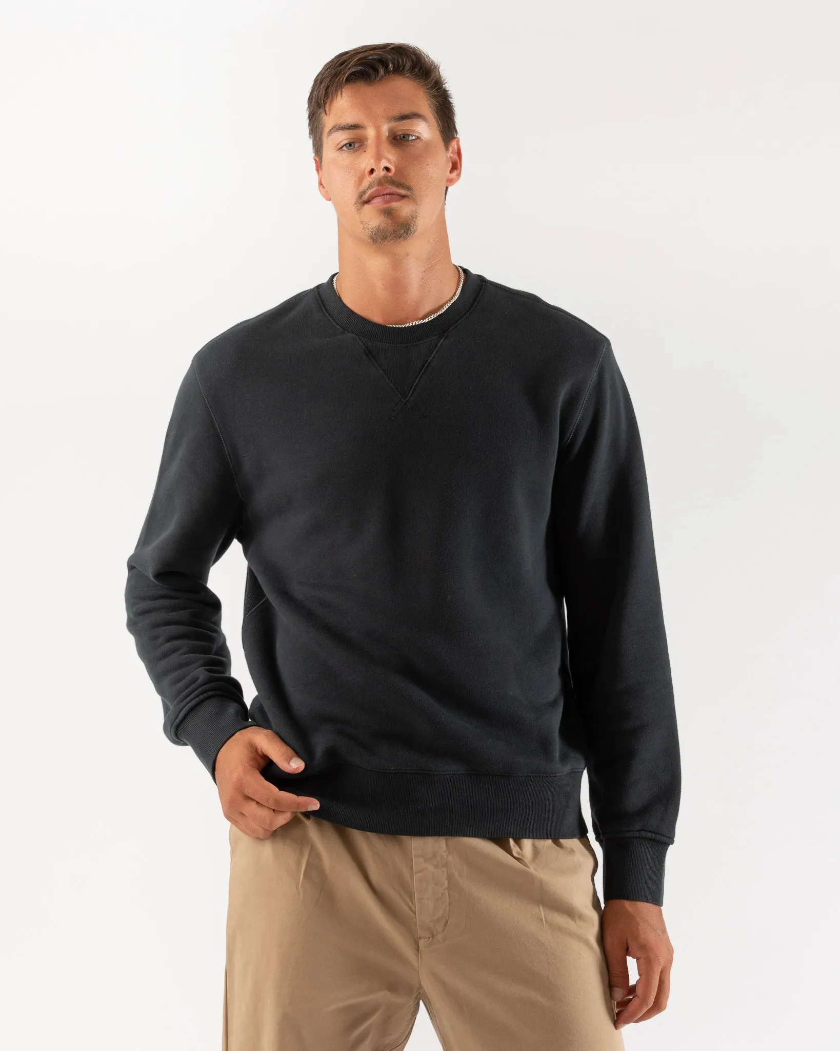 Alex Mill Garment Dyed Crewneck Sweatshirt