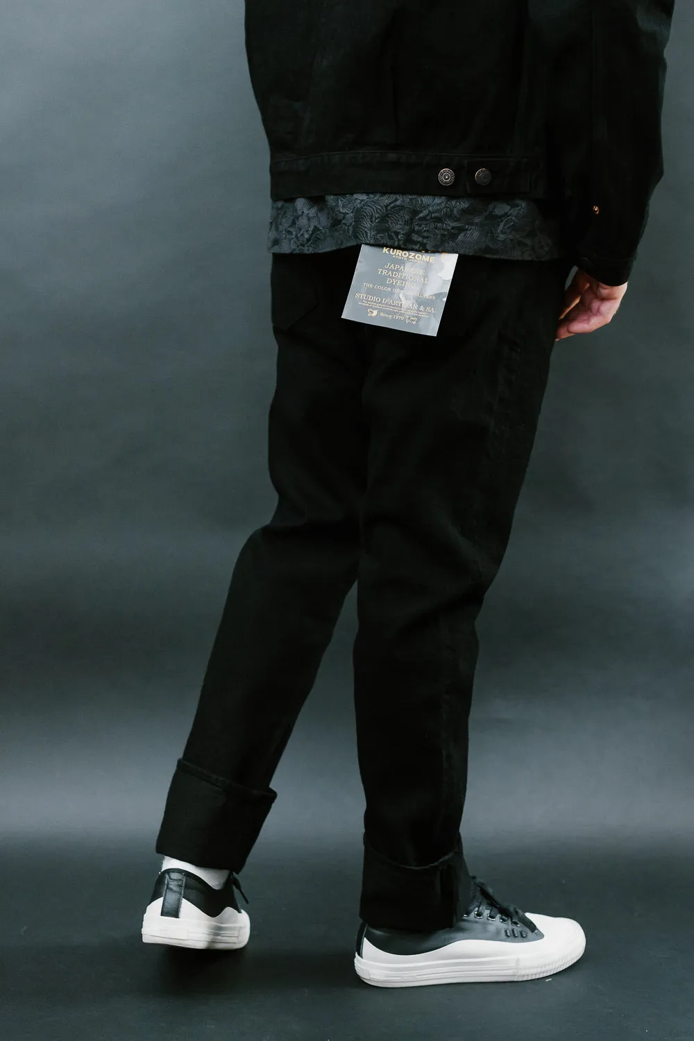 14oz Kurozome Relaxed Taper Selvedge Jeans - Black