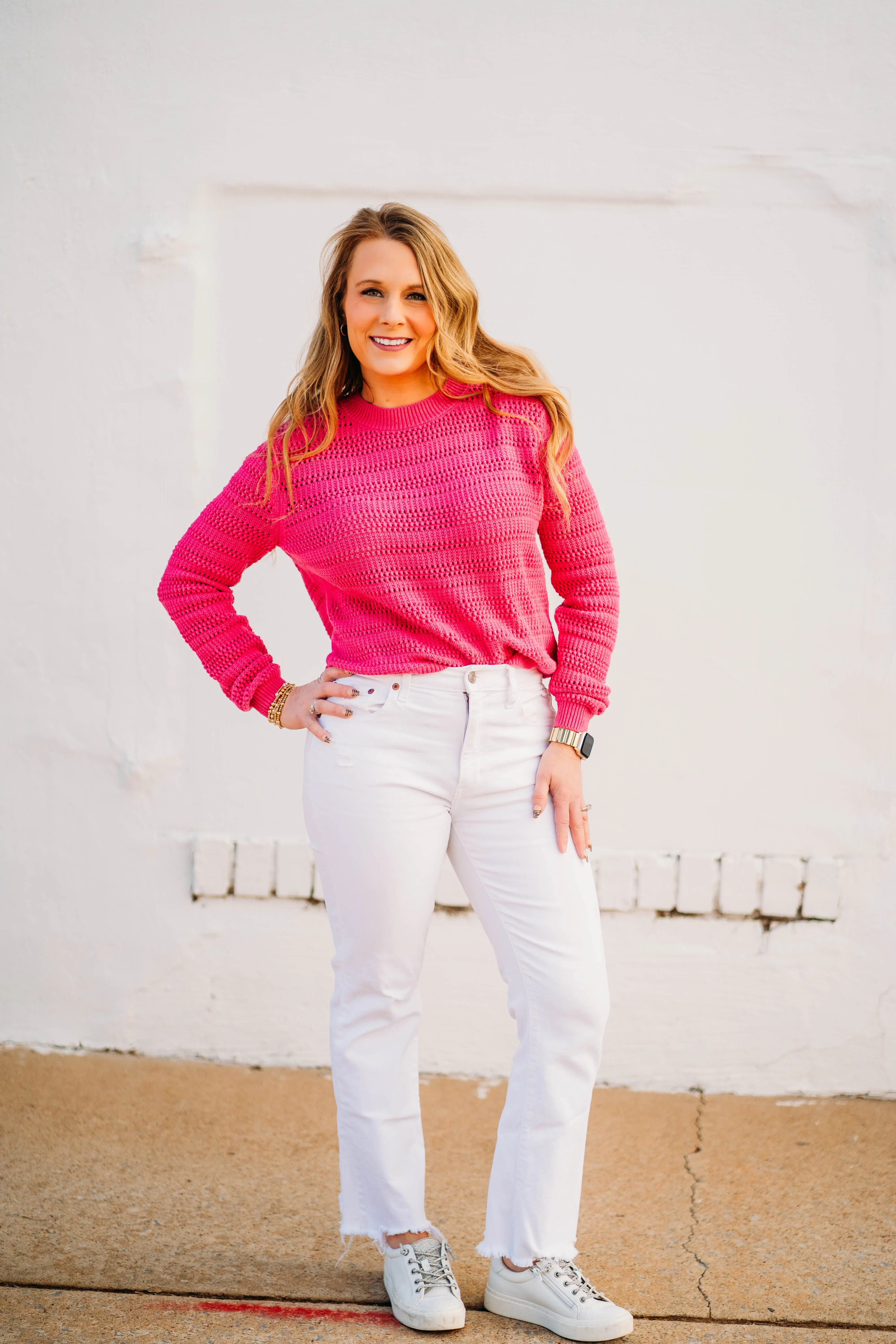 Kut: Portia Pullover Cropped Sweater in Fuschia