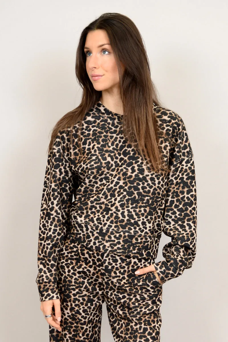 leo pullover