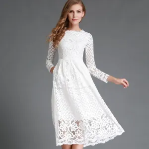 Solid Color Long Sleeves Scoop Knee-length Lace Dress