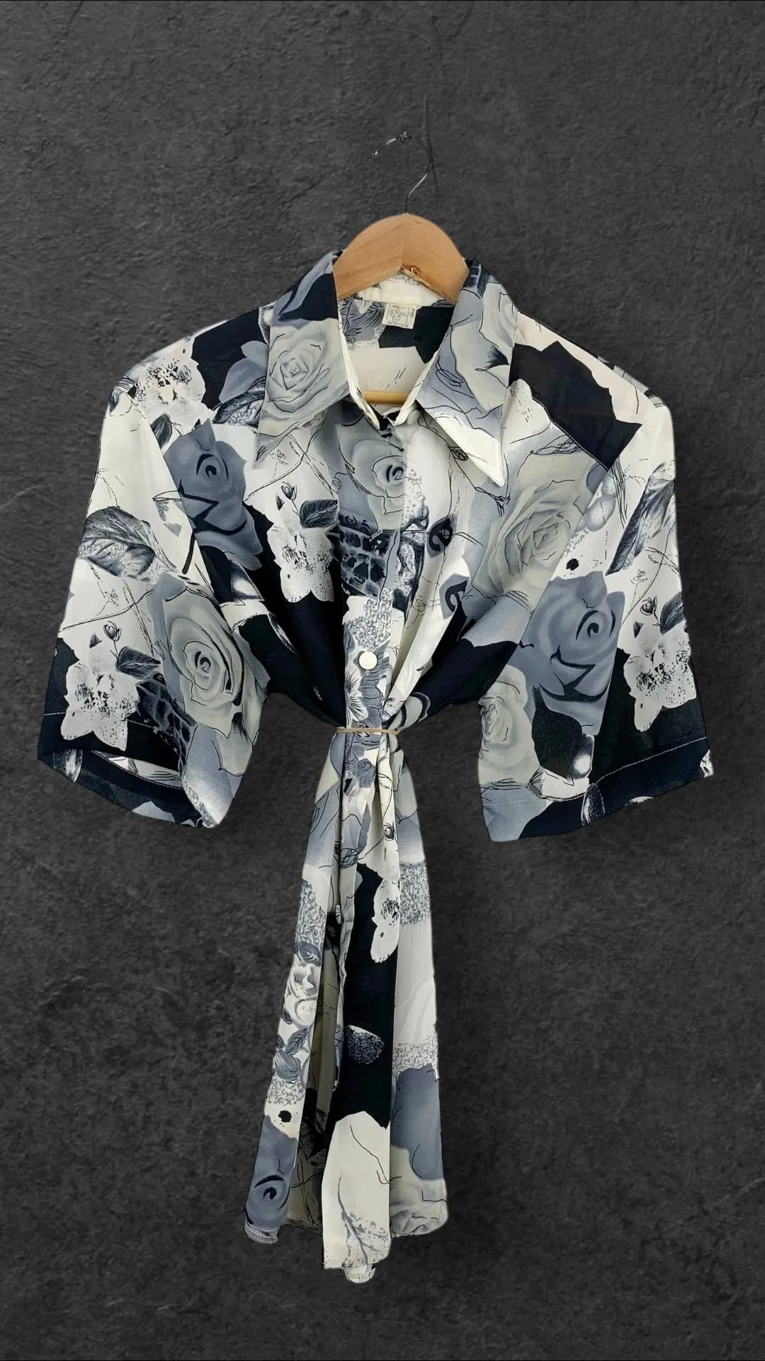 THE UNTAGGED BUTTON UP VINTAGE SHIRT - UK 14