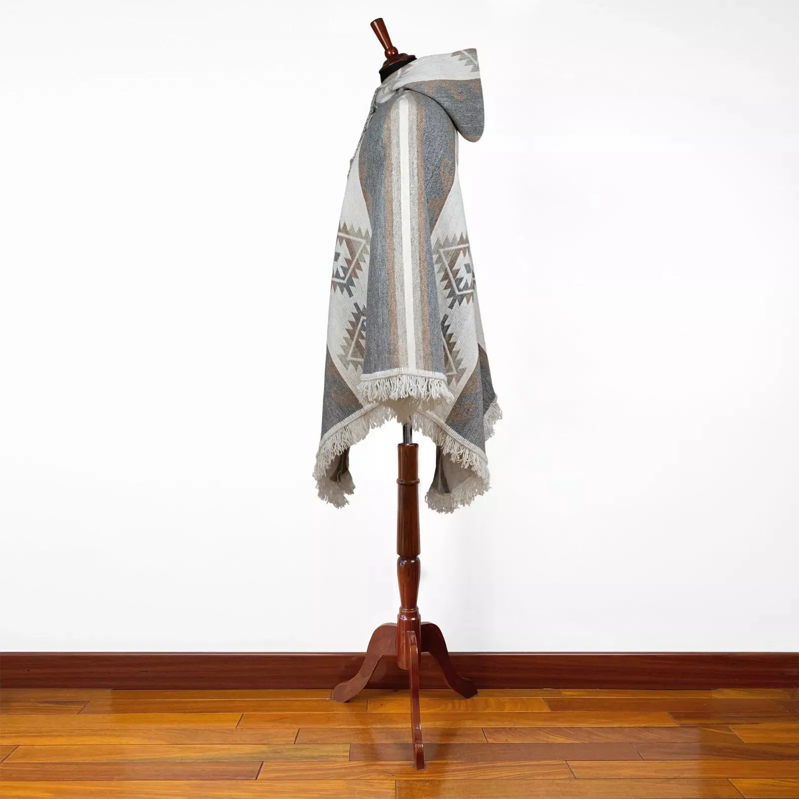 Urkukilla - Llama Wool Unisex V-Shaped S. American Handwoven Thick Hooded Poncho - Andean pattern - gray/earth tones