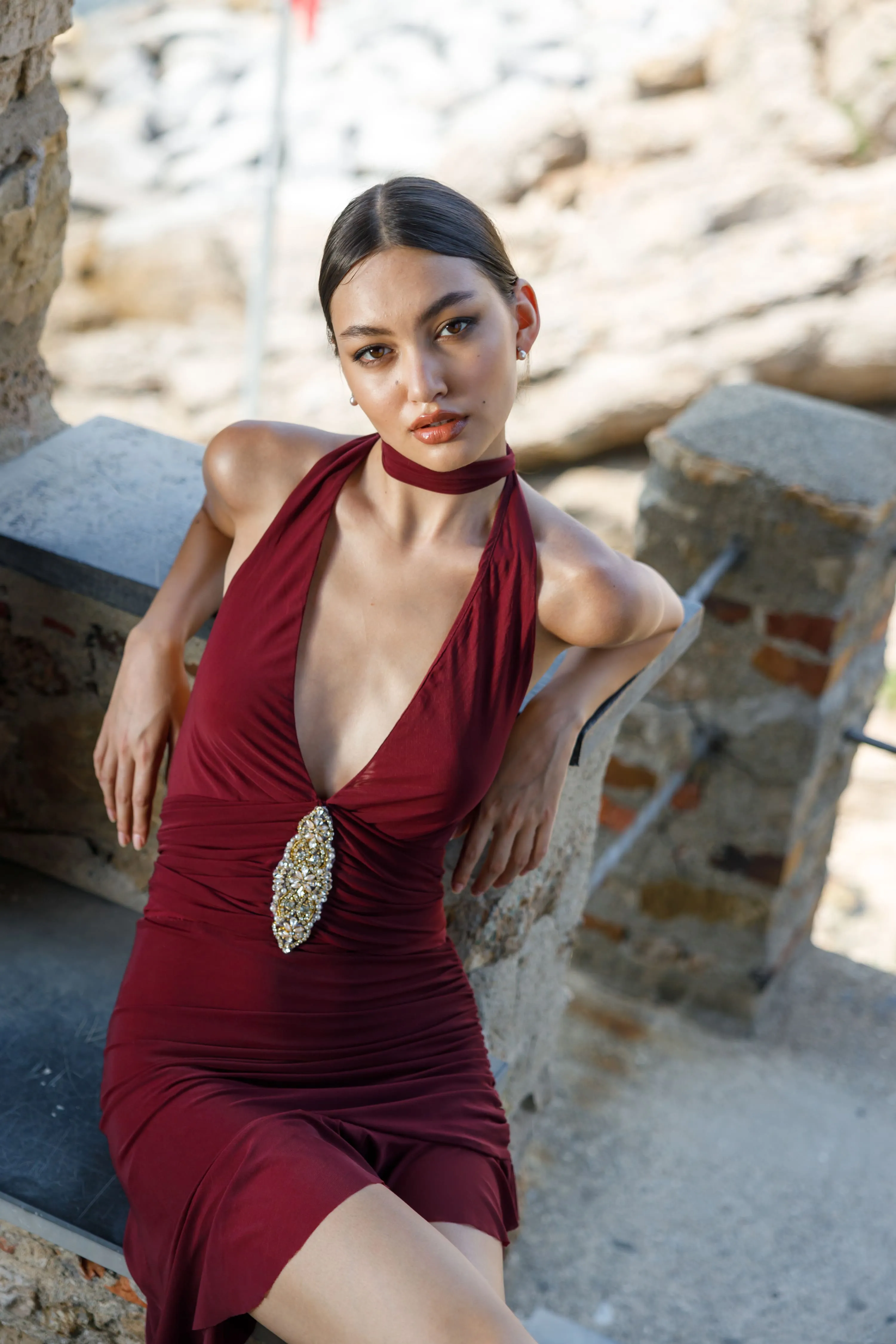 Waist Diamond Halter Tie Mini Dress with Sleeve Covers in Red Wine